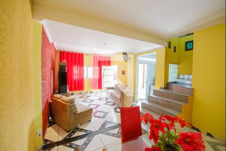 Sala de casa para alugar com 3 quartos, 360m² em Jardim das Bandeiras, Taubaté