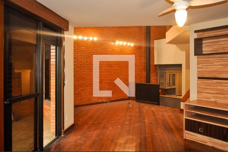 Sala de casa de condomínio à venda com 3 quartos, 365m² em Cristal, Porto Alegre