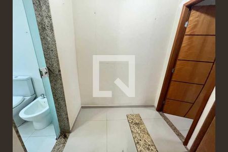 Casa de Condomínio à venda com 2 quartos, 70m² em Jardim Guanabara, Rio de Janeiro