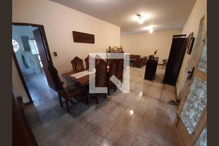 Casa à venda com 4 quartos, 334m² em Jardim Guanabara, Rio de Janeiro