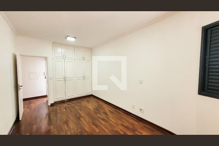 Quarto 1 de casa de condomínio para alugar com 5 quartos, 410m² em Loteamento Alphaville Campinas, Campinas