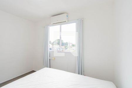 Quarto 1 de apartamento para alugar com 2 quartos, 42m² em São José, Canoas