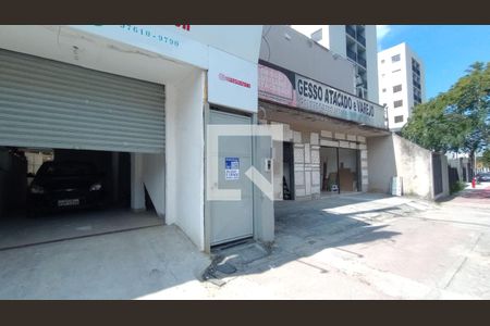 Fachada de kitnet/studio para alugar com 1 quarto, 30m² em Taquara, Rio de Janeiro