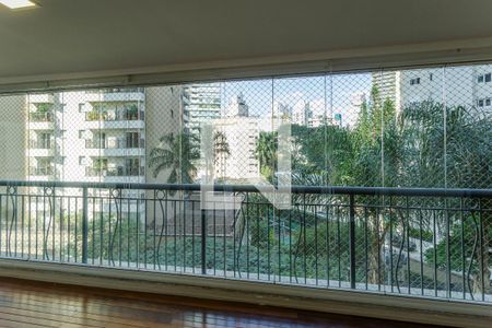 Varanda da Sala de apartamento à venda com 3 quartos, 226m² em Vila Nova Conceição, São Paulo