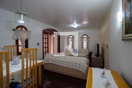 Sala de casa de condomínio à venda com 3 quartos, 160m² em Butantã, São Paulo