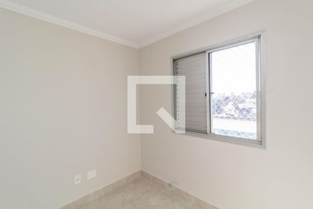 Quarto 1 de apartamento para alugar com 2 quartos, 52m² em Vila Taquari, São Paulo