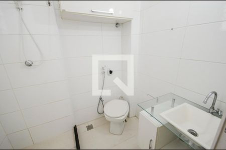 Banheiro de apartamento à venda com 1 quarto, 45m² em Praça da Bandeira, Rio de Janeiro