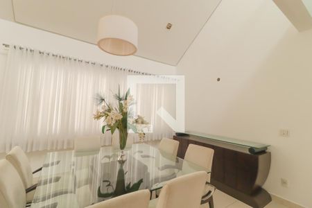 Sala de casa de condomínio à venda com 4 quartos, 410m² em Vila Virgínia, Jundiaí