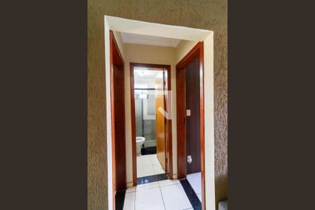 Corredor de apartamento à venda com 2 quartos, 61m² em Parque Xangri-lá, Contagem