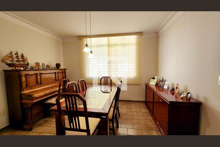 Sala de casa à venda com 3 quartos, 232m² em Jardim Esplanada, Jundiaí