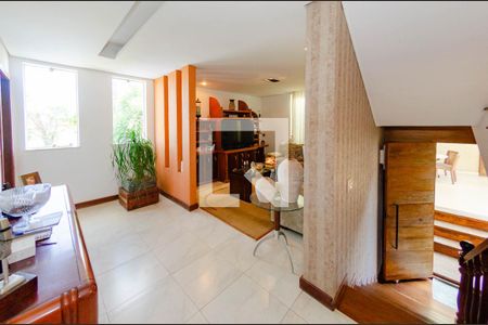 Sala 2 de casa à venda com 5 quartos, 444m² em Belvedere, Belo Horizonte