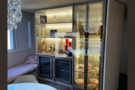 Apartamento à venda com 2 quartos, 78m² em Jardim Tupanci, Barueri