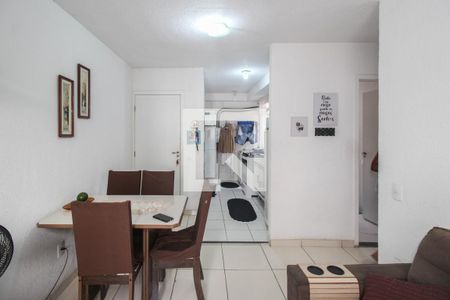 Sala de apartamento para alugar com 2 quartos, 45m² em Cerâmica, Nova Iguaçu