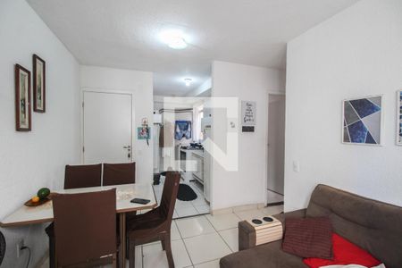Sala de apartamento para alugar com 2 quartos, 45m² em Cerâmica, Nova Iguaçu