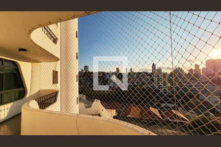 Varanda de apartamento à venda com 5 quartos, 284m² em Bela Vista, Jundiaí