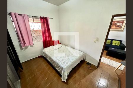 Quarto 1 de casa à venda com 3 quartos, 483m² em Coqueiros, Belo Horizonte