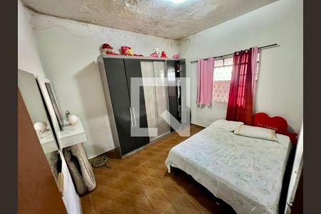 Quarto 1 de casa à venda com 3 quartos, 483m² em Coqueiros, Belo Horizonte