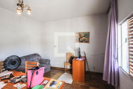 Sala de casa para alugar com 4 quartos, 300m² em Jardim Imperio, Nova Iguaçu