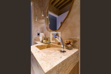 Lavabo de casa de condomínio à venda com 3 quartos, 230m² em Jardim Londrina, São Paulo