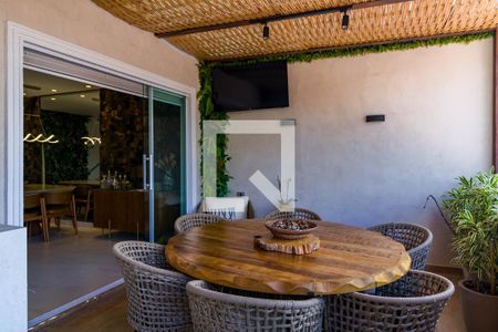 Sala de casa de condomínio à venda com 3 quartos, 230m² em Jardim Londrina, São Paulo