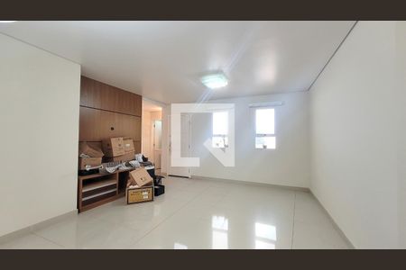 Sala de casa de condomínio à venda com 3 quartos, 150m² em Chácara Primavera, Campinas