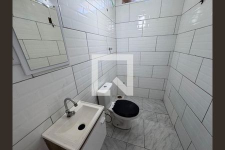 Banheiro de kitnet/studio para alugar com 1 quarto, 30m² em Campina, São Leopoldo