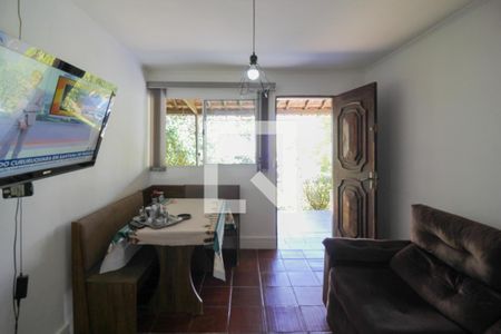 Sala de casa à venda com 3 quartos, 500m² em Interlagos, São Paulo