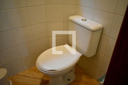 Lavabo de casa à venda com 4 quartos, 200m² em Vila do Bosque, São Paulo