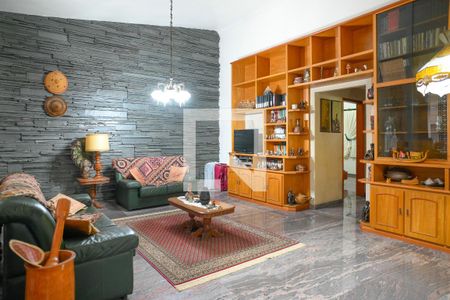 Sala de casa à venda com 2 quartos, 254m² em São Salvador, São Paulo