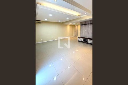 Casa à venda com 3 quartos, 135m² em Pechincha, Rio de Janeiro