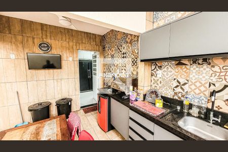 Casa à venda com 4 quartos, 300m² em Taquara, Rio de Janeiro