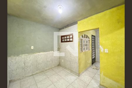 Suíte de casa para alugar com 1 quarto, 50m² em Jardim Pinhal, Guarulhos