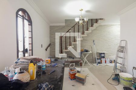 Sala de casa para alugar com 2 quartos, 260m² em Chácara Seis de Outubro, São Paulo