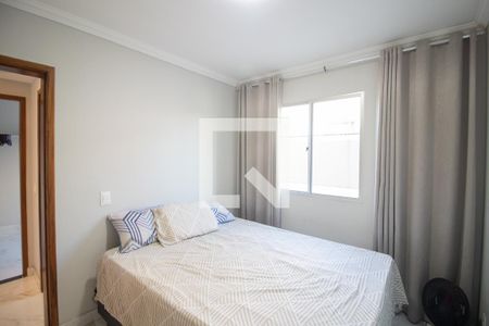 Quarto de apartamento à venda com 2 quartos, 90m² em Betim Industrial, Betim
