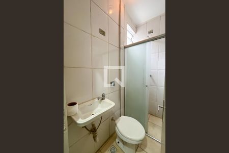 Banheiro de casa para alugar com 1 quarto, 35m² em Vila Cruz das Almas, São Paulo