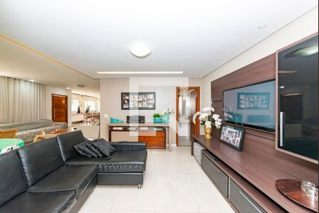 Sala de casa à venda com 4 quartos, 350m² em Gutierrez, Belo Horizonte