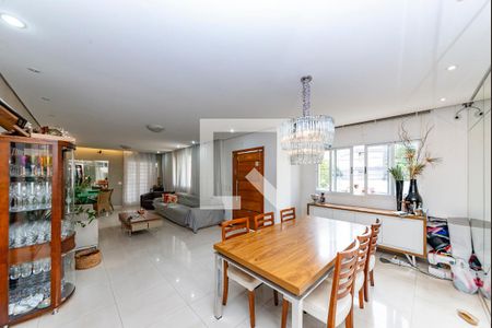 Sala de casa à venda com 4 quartos, 350m² em Gutierrez, Belo Horizonte