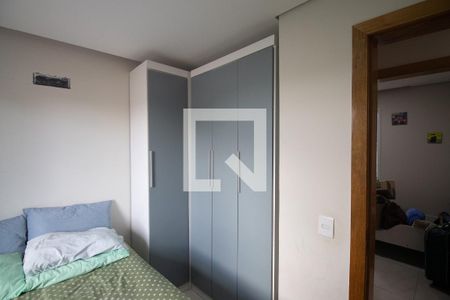Quarto 1 de apartamento à venda com 2 quartos, 40m² em Vila Nilo, São Paulo
