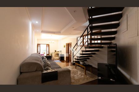 Sala de casa à venda com 3 quartos, 225m² em Chácara Cruzeiro do Sul, São Paulo