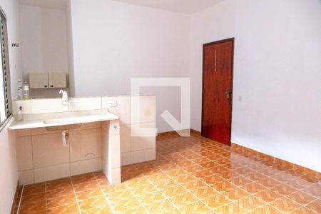 Casa 1 - Sala/Cozinha de casa à venda com 6 quartos, 350m² em Vila Maricy, Guarulhos