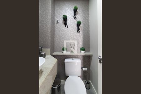 Lavabo de casa de condomínio à venda com 3 quartos, 197m² em Glória, Porto Alegre