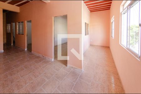 Corredor de casa para alugar com 3 quartos, 105m² em Nova Granada, Belo Horizonte