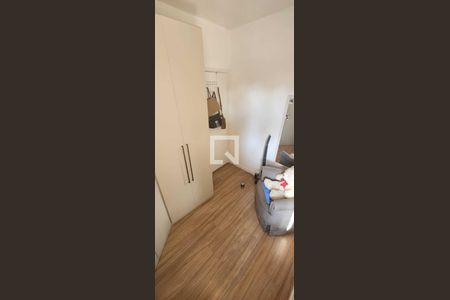 Casa à venda com 3 quartos, 180m² em Vila Vitorio Mazzei, São Paulo