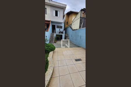 Casa à venda com 3 quartos, 180m² em Vila Vitorio Mazzei, São Paulo