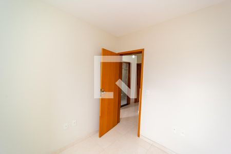 Quarto 2 de casa de condomínio para alugar com 3 quartos, 120m² em Parque Boturussu, São Paulo