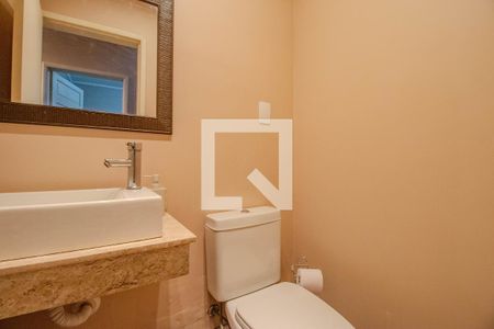 Lavabo de casa para alugar com 5 quartos, 220m² em Jardim Floresta, Porto Alegre