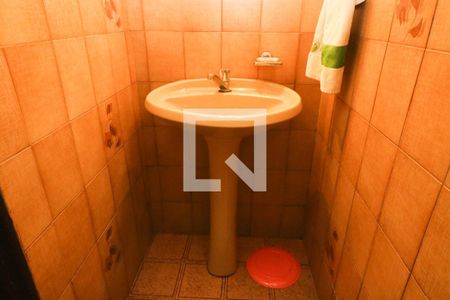 Lavabo de casa para alugar com 4 quartos, 130m² em Menino Deus, Porto Alegre