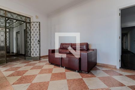 Hall de entrada de apartamento para alugar com 4 quartos, 265m² em Copacabana, Rio de Janeiro