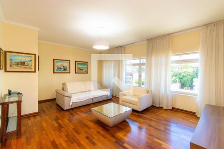 Sala de casa à venda com 3 quartos, 280m² em Jardim Avelino, São Paulo