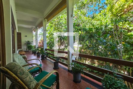 Varanda de casa para alugar com 4 quartos, 336m² em Jardim Virginia, Guarujá